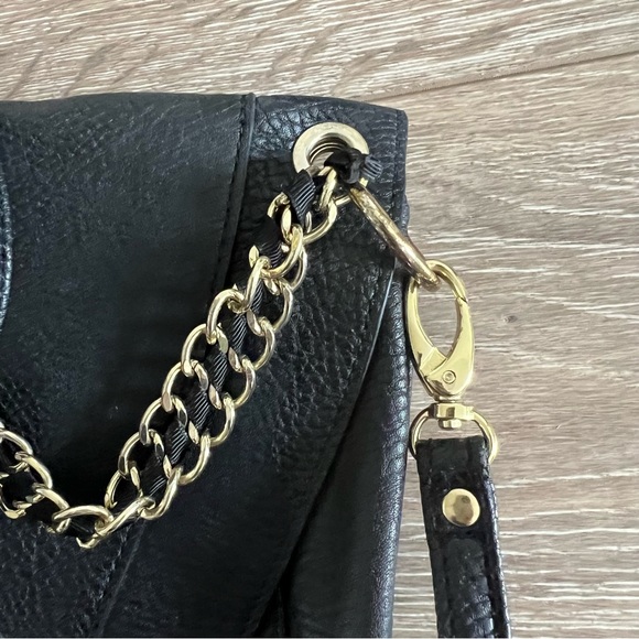 Olivia Joy New York Black Crossbody Bag with Shoulder Strap - Picture 8 of 16